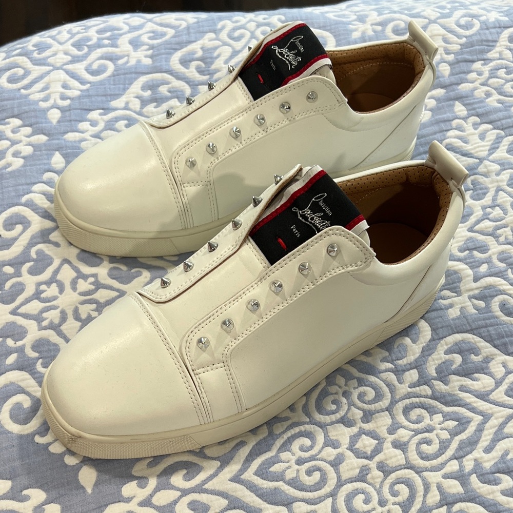 White Leather Men’s Low-Top Sneakers with Stud Detail